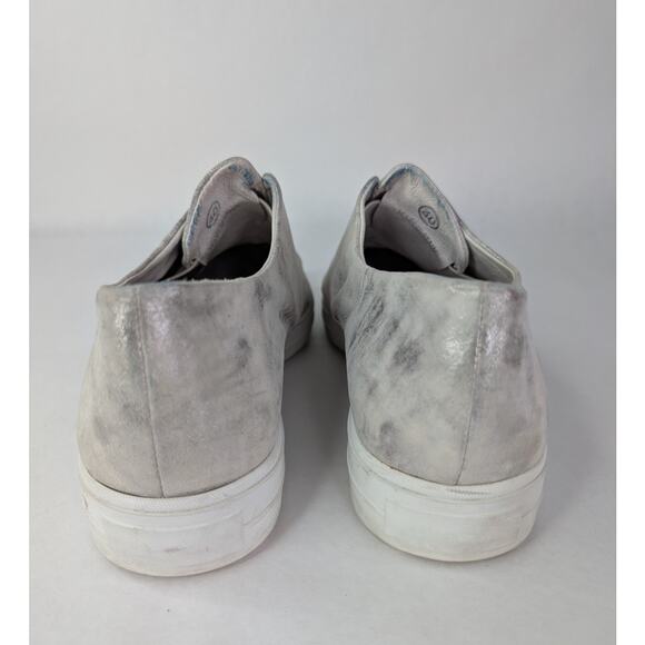 Fred Segal Feet Silver Leather Pointed Womens Size 40 US 9 Slip On Sneaker Shoe - Picture 5 of 10